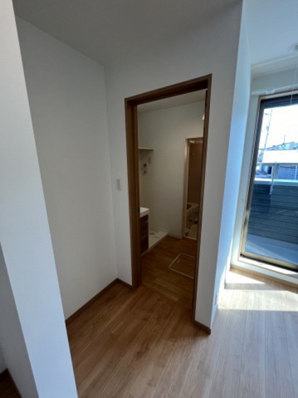 REGALEST 3(レガリスト トロワ)