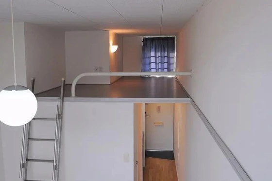 レオパレス方地西