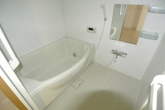 マリベール瀬戸駅前