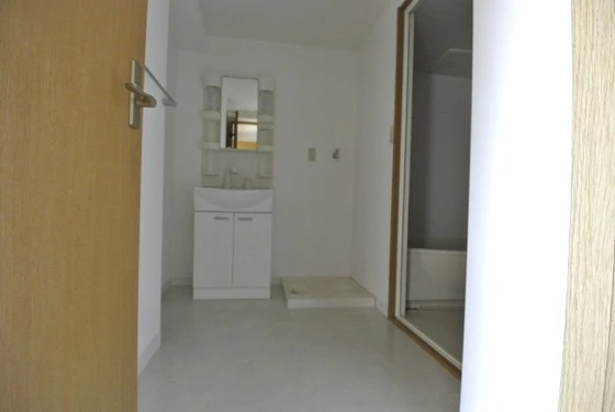 マリベール瀬戸駅前