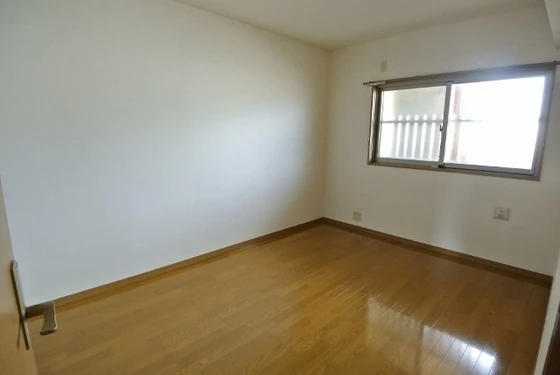 マリベール瀬戸駅前