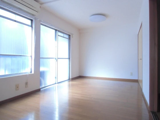 コオリナハウス