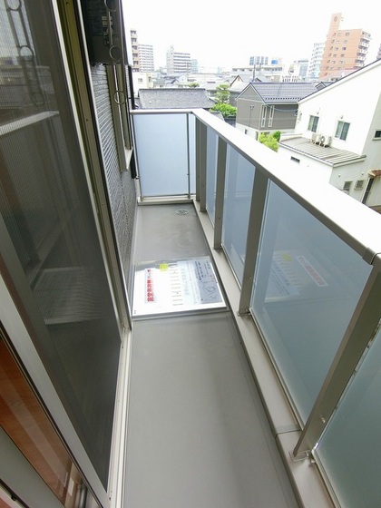 メゾン ボヌール大町