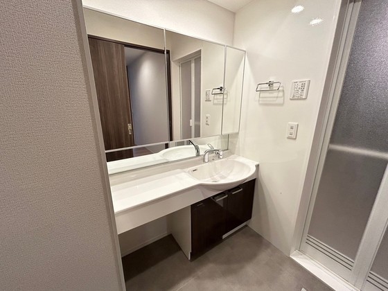 メゾン ボヌール大町