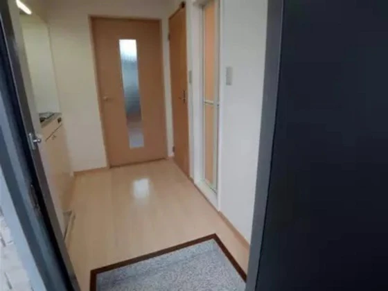 レオパレス中島