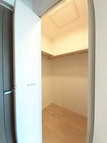 メゾン プラティークB