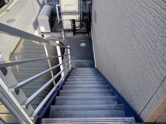 レオパレスエヌエヌ