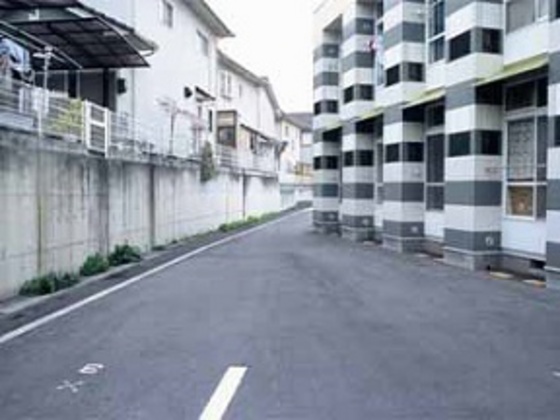 レオパレスクレールJ・K