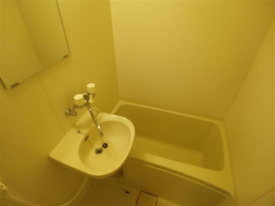 レオパレスクレールJ・K