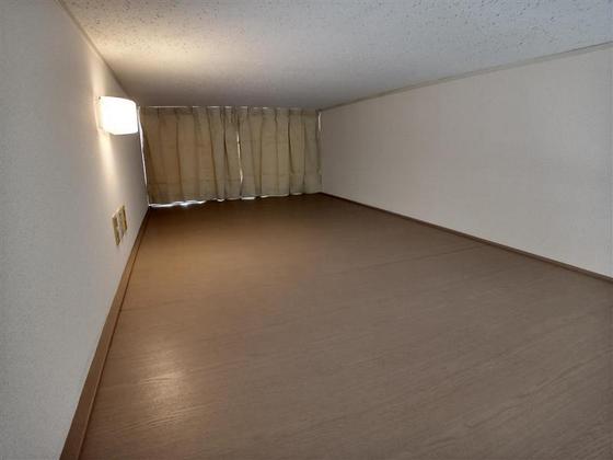 レオパレスラピュタ