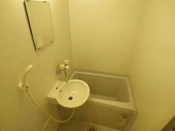 レオパレスラピュタ