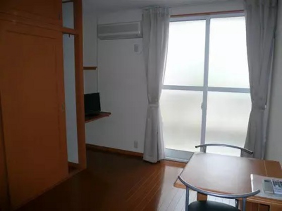 レオパレスルーチェ