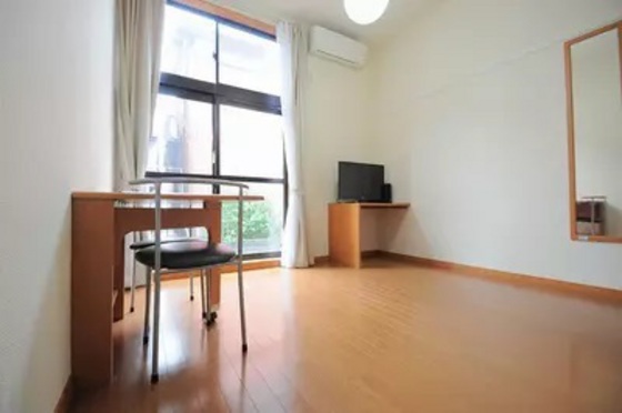 レオパレス元上