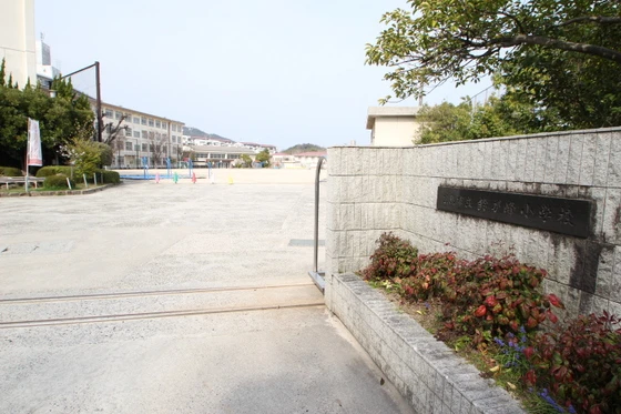 鈴が峰第四住宅7号棟