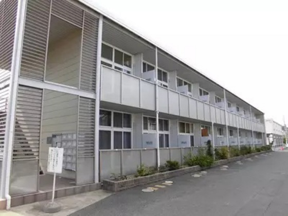 レオパレスビアンカ