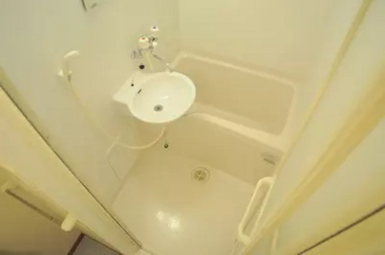 レオパレスアンフィニ