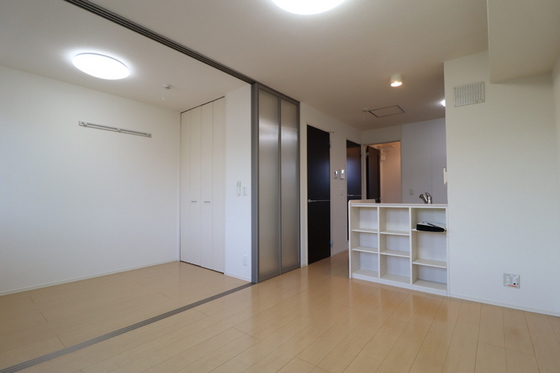 セジュール瀬戸下 A棟