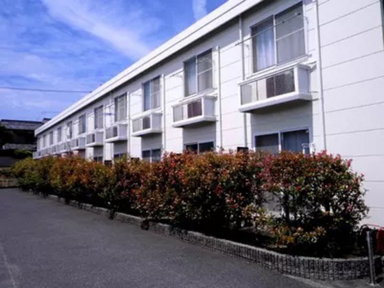 レオパレスシャンテ