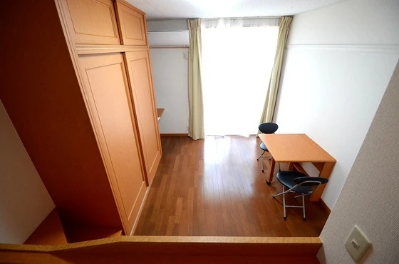 レオパレスラ・ホーレ