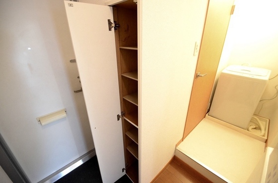 レオパレスラ・ホーレ