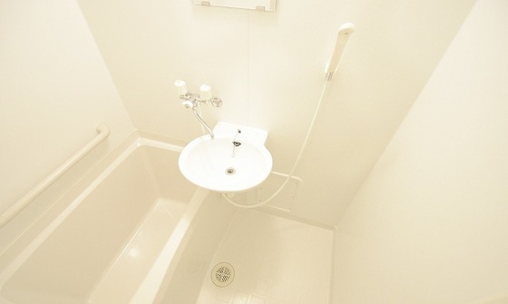 レオネクストアビテ高柳