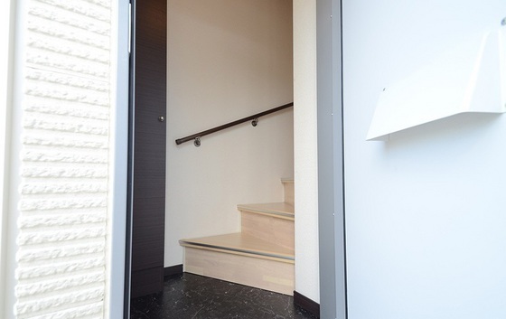 レオネクストアビテ高柳