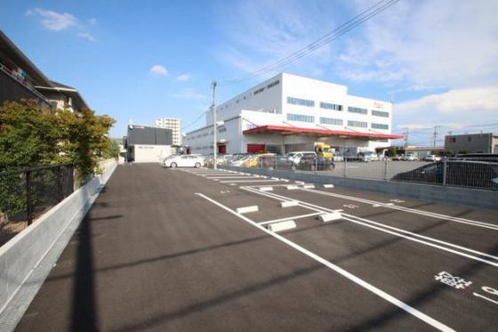 フォレスト平野B 西棟