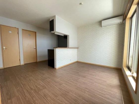 フォレスト平野B 西棟