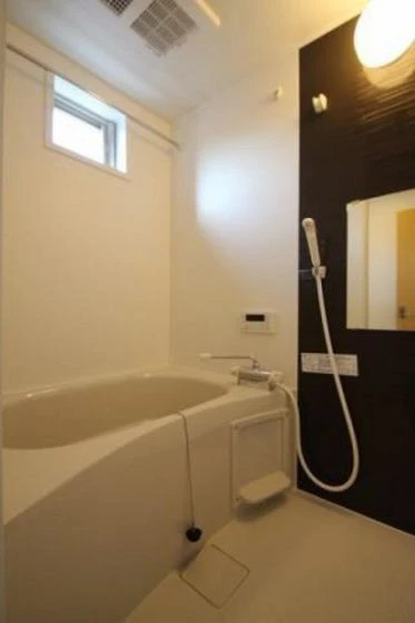 フォレスト平野B 西棟