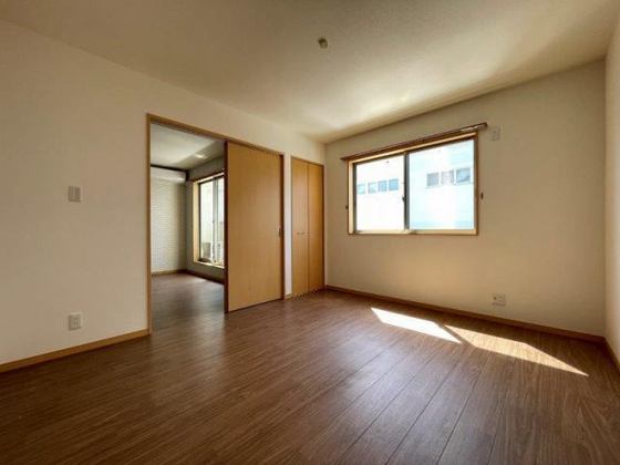 フォレスト平野B 西棟