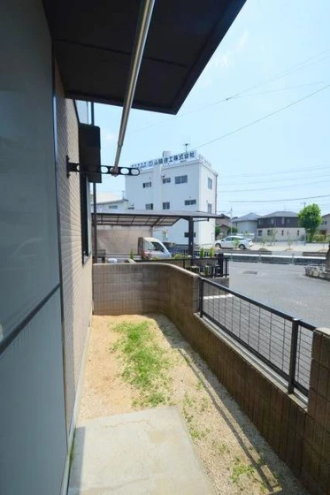 ファミーユ人見 A棟