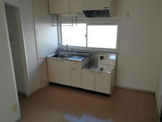 メルヴェーユ浜野 B