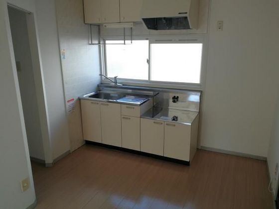 メルヴェーユ浜野 B