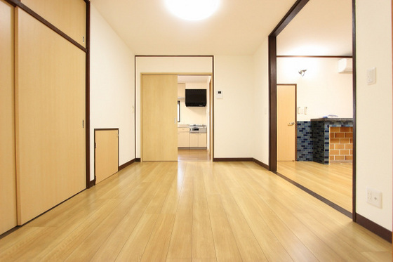 八幡2丁目戸建(10-27)