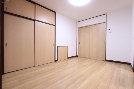 八幡2丁目戸建(10-27)