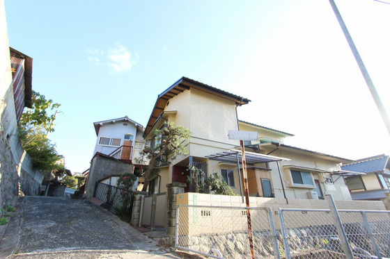 八幡2丁目戸建(10-27)