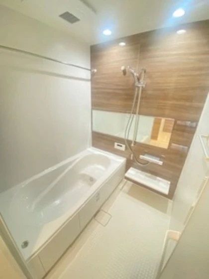 ヒルズスクエア