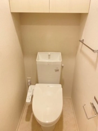 ヒルズスクエア