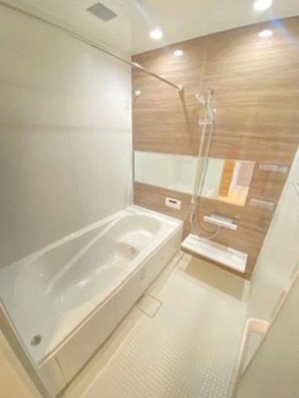 ヒルズスクエア