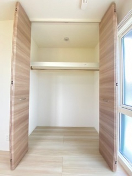 ヒルズスクエア