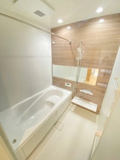 ヒルズスクエア