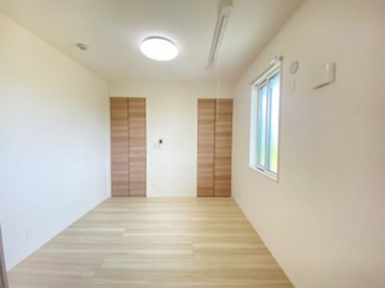 ヒルズスクエア