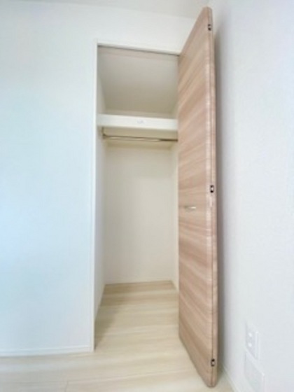 ヒルズスクエア