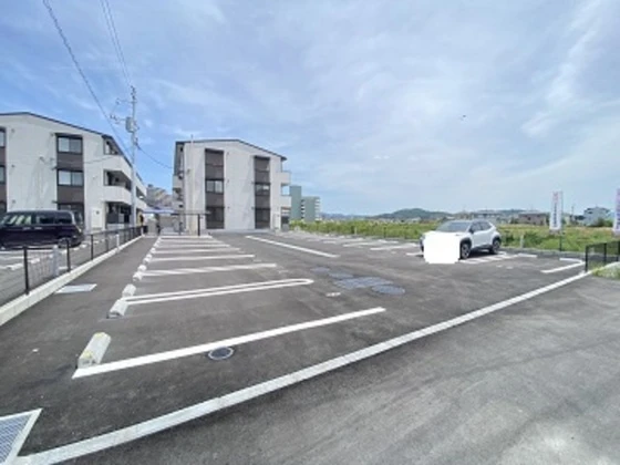 ヒルズスクエア