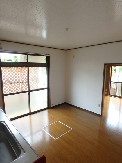 津倉町2丁目一戸建 東棟