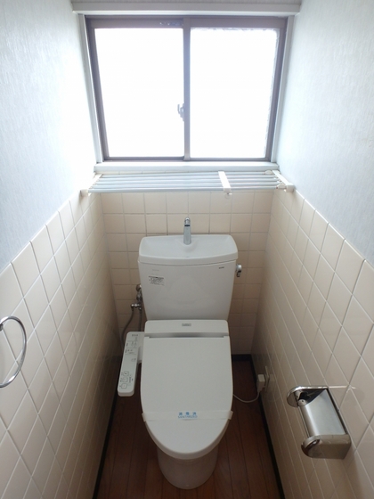 津倉町2丁目一戸建 東棟