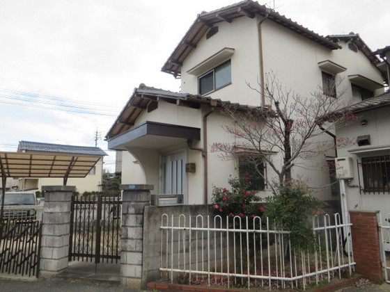 津倉町2丁目一戸建 東棟