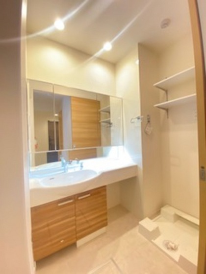 メゾングランレーヴ A棟