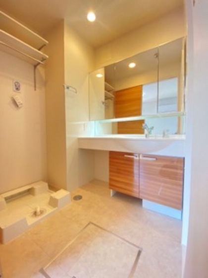 メゾングランレーヴ B棟