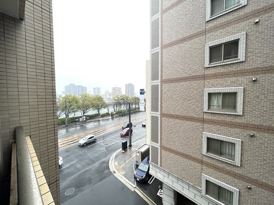 ファミール比治山通り